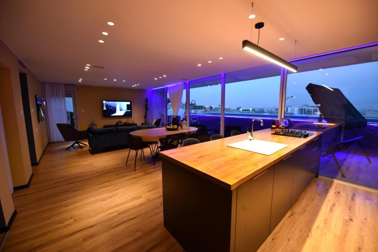 Private Pool Luxury Penthouses Sea View エイラート エクステリア 写真